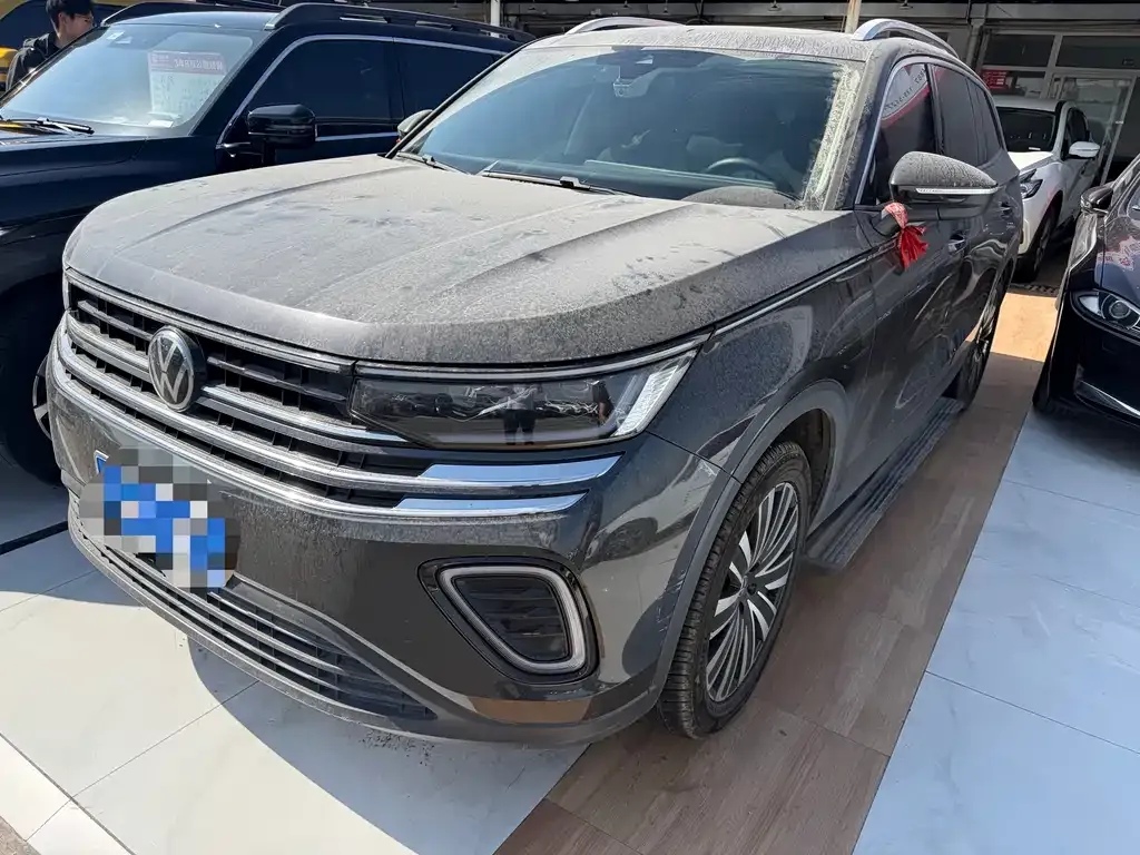 Volkswagen Tavendor 2022 из CN, фото 1