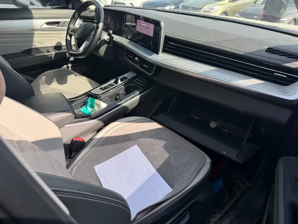 Volkswagen Tavendor 2022 из CN, фото 9