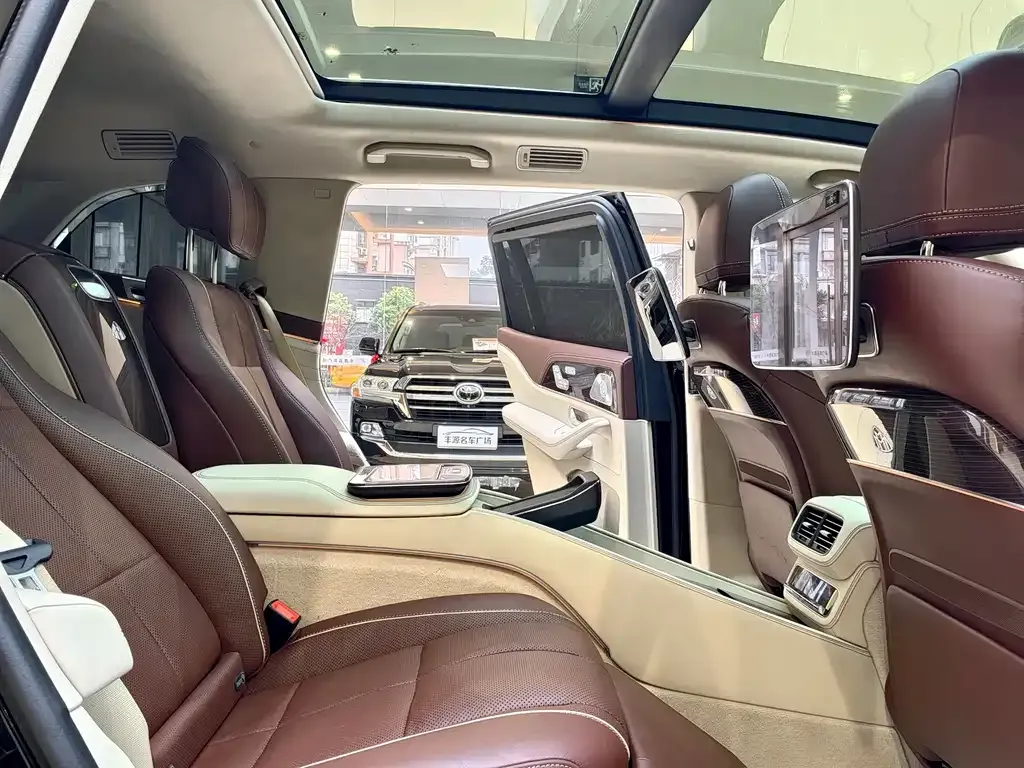 Mercedes-Benz GLS 2022 из CN, фото 8