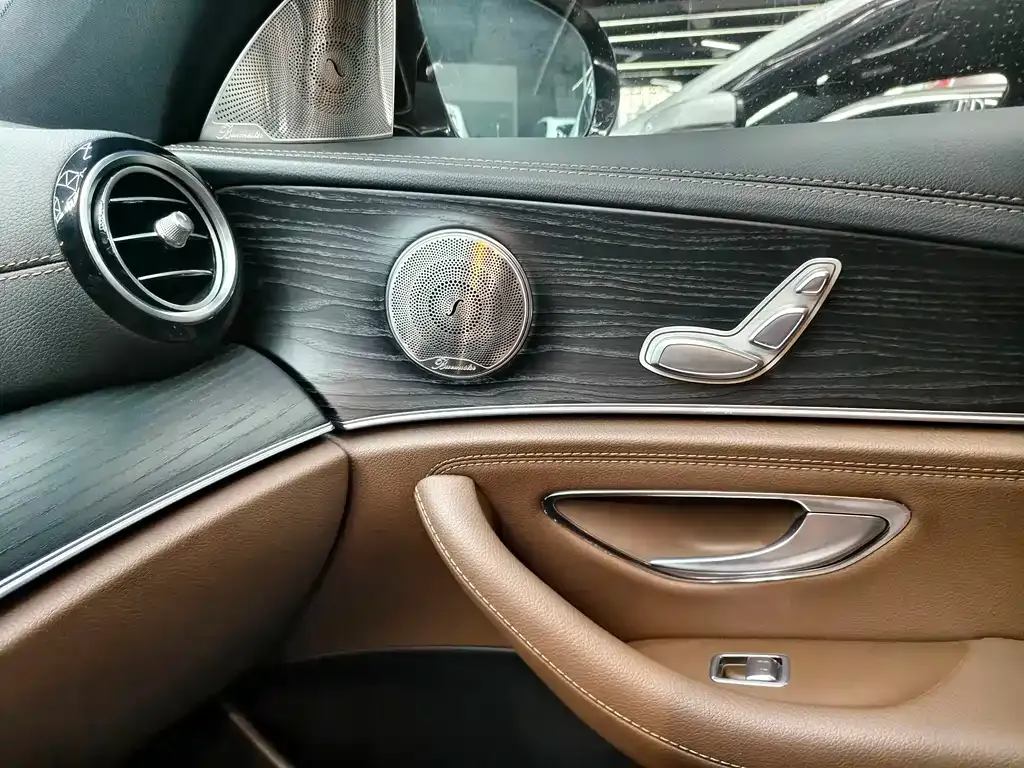 Mercedes-Benz E-Class 2022 из CN, фото 5