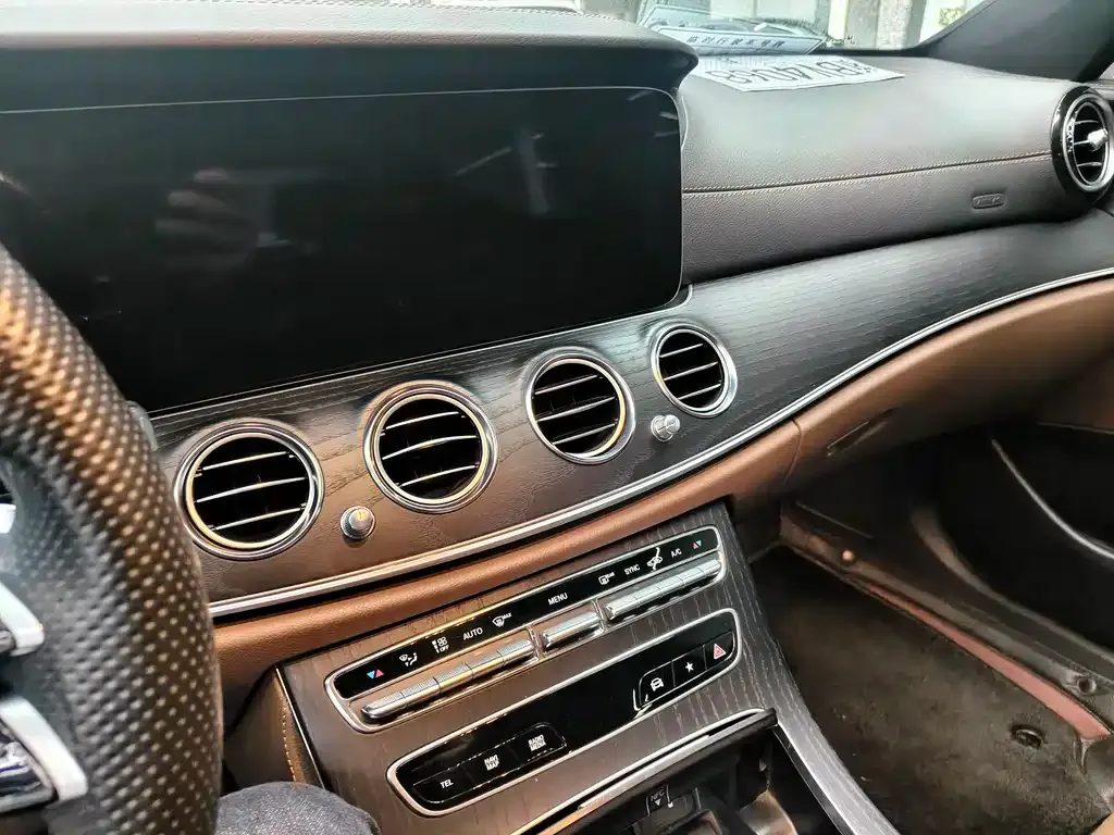 Mercedes-Benz E-Class 2022 из CN, фото 3