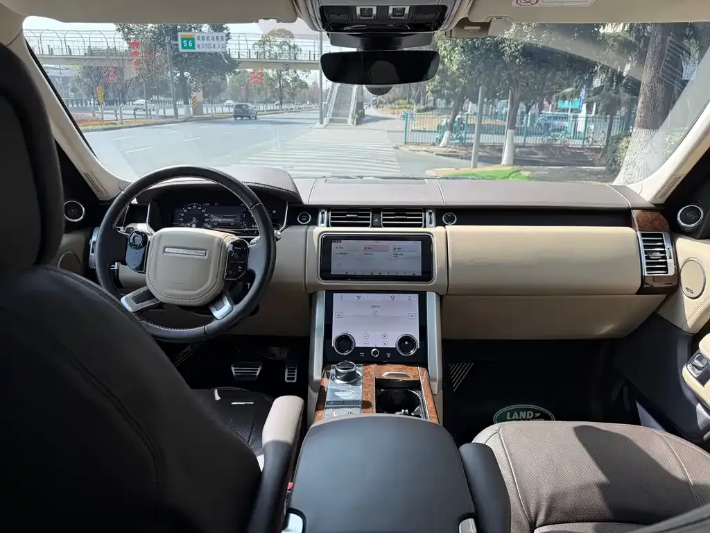 Land Rover Range Rover 2021 из CN, фото 2