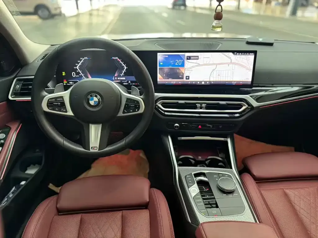 BMW 3 Series 2024 из CN, фото 3