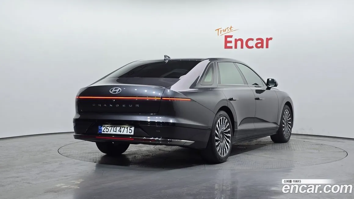 Hyundai Grandeur 2023 из KR, фото 3