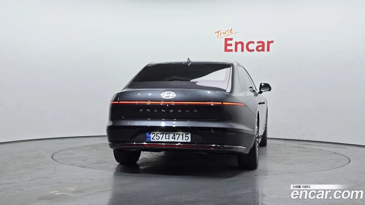 Hyundai Grandeur 2023 из KR, фото 2