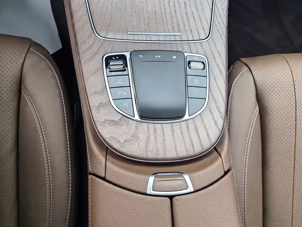 Mercedes-Benz E-Class 2023 из CN, фото 7