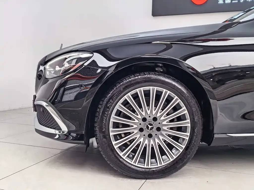 Mercedes-Benz E-Class 2023 из CN, фото 10