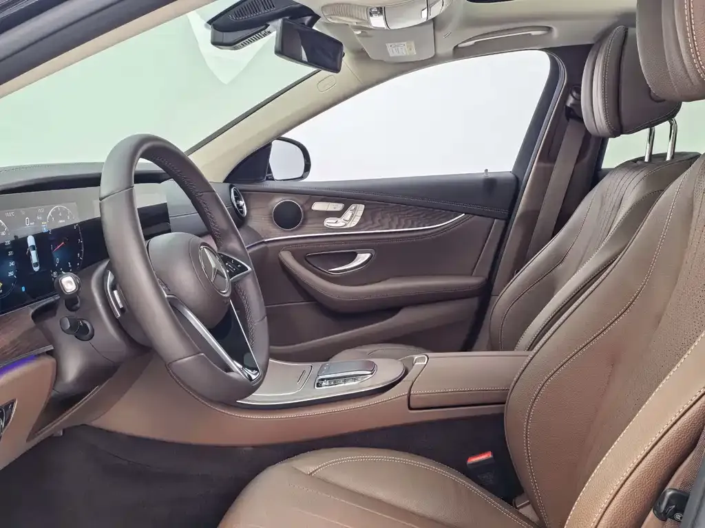Mercedes-Benz E-Class 2023 из CN, фото 9