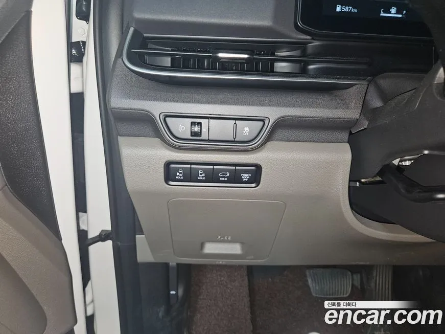 Kia Carnival — фото 3