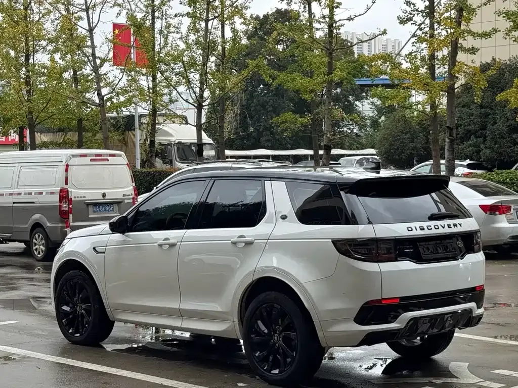 Land Rover Discovery Sport — фото 8