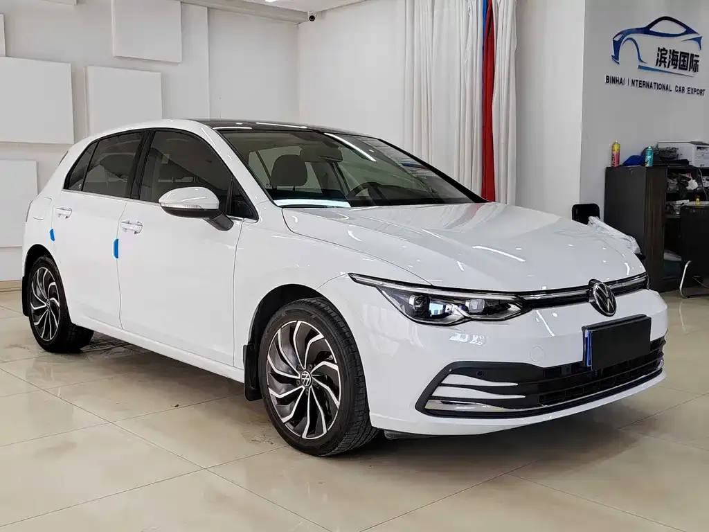 Volkswagen Golf 2022 из CN, фото 8