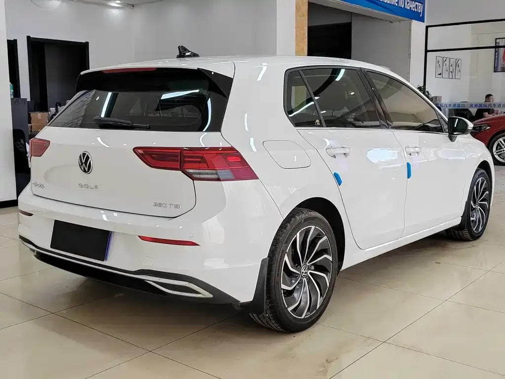 Volkswagen Golf 2022 из CN, фото 6