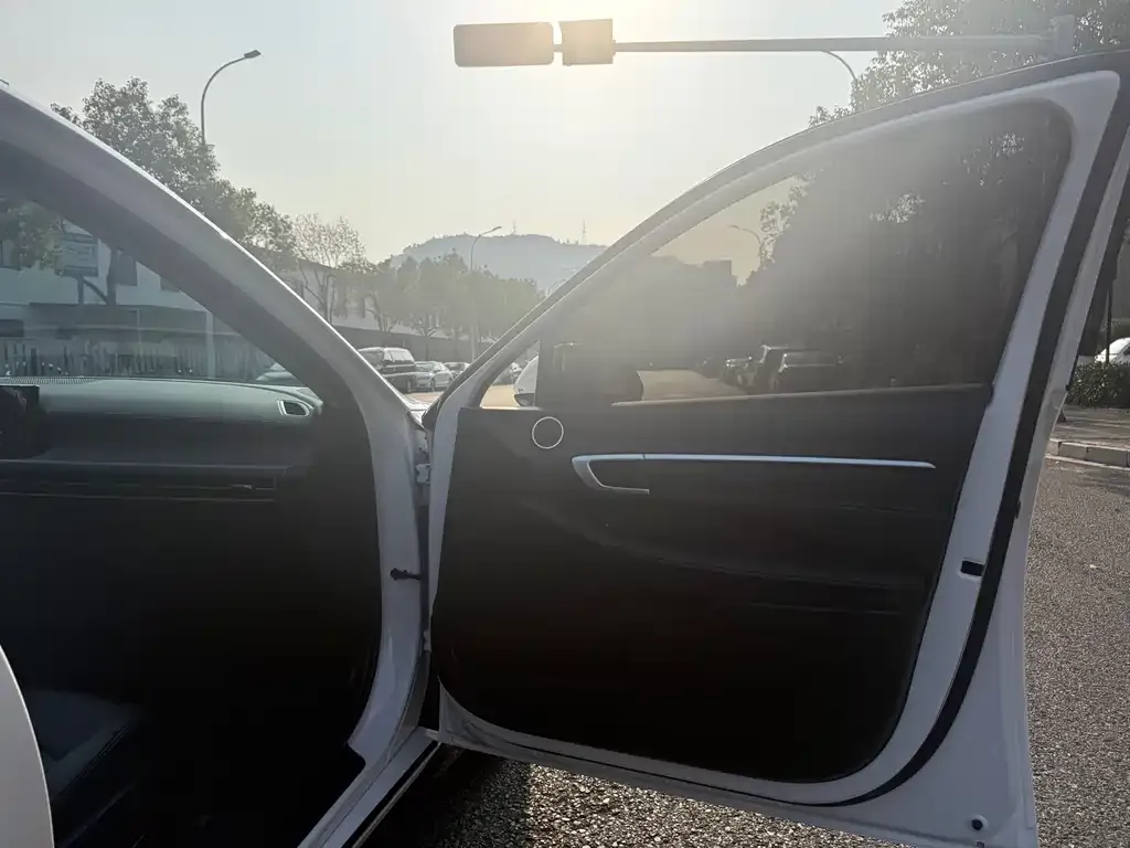 Hyundai Sonata — фото 2