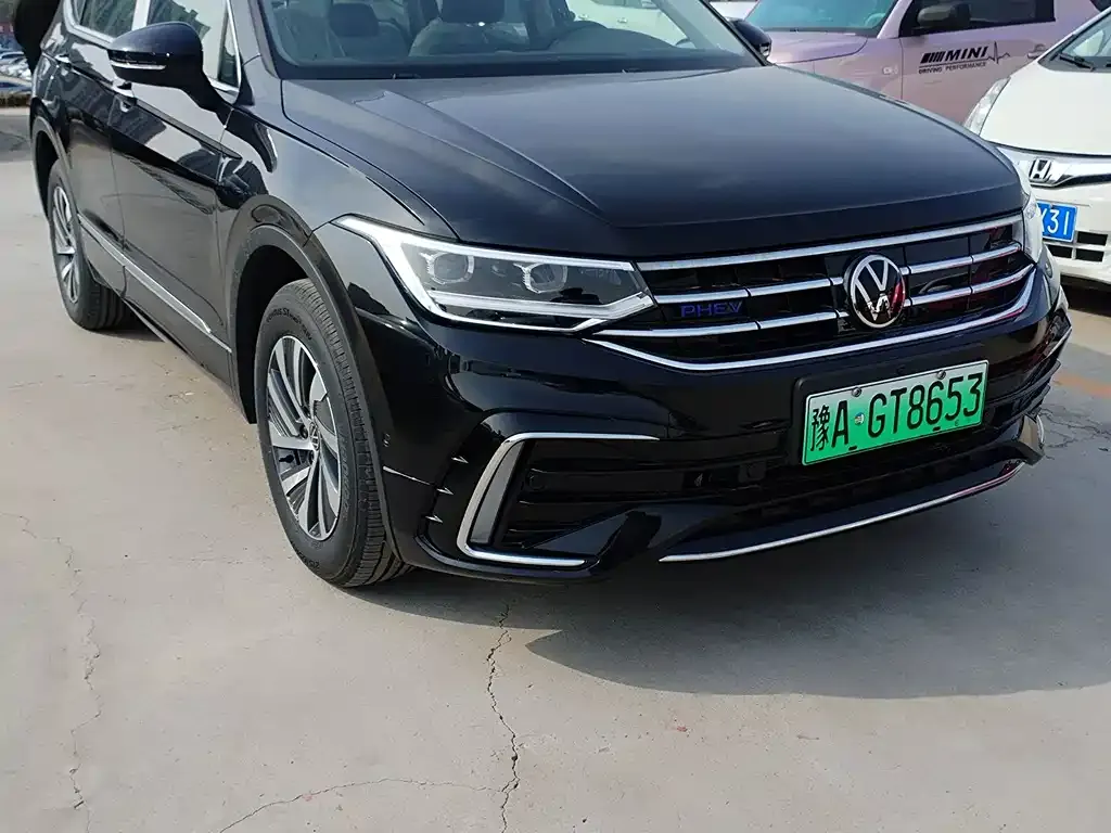 Volkswagen Tiguan L New Energy — фото 3