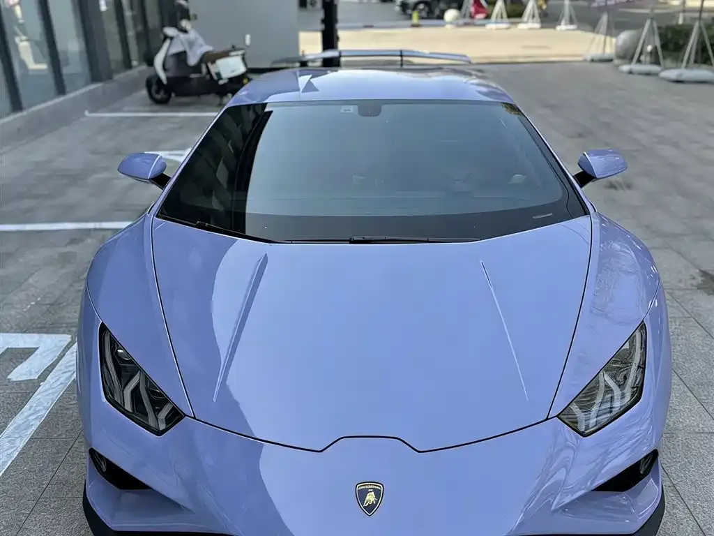 Lamborghini Huracan — фото 10