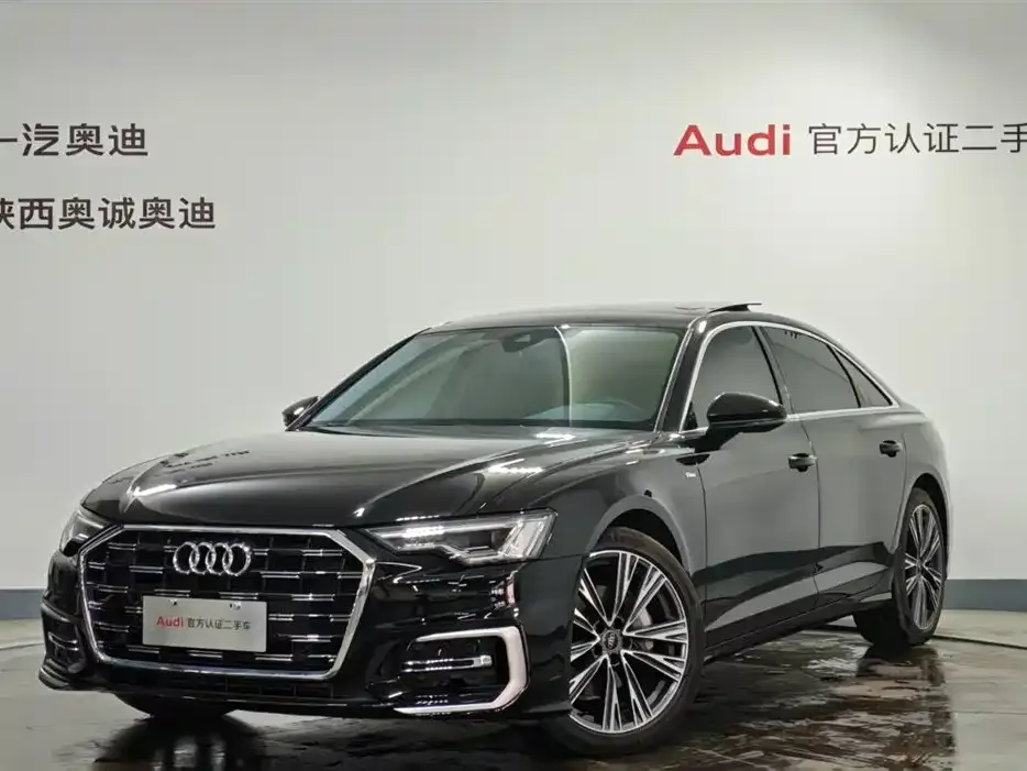 Audi A6L — фото 1