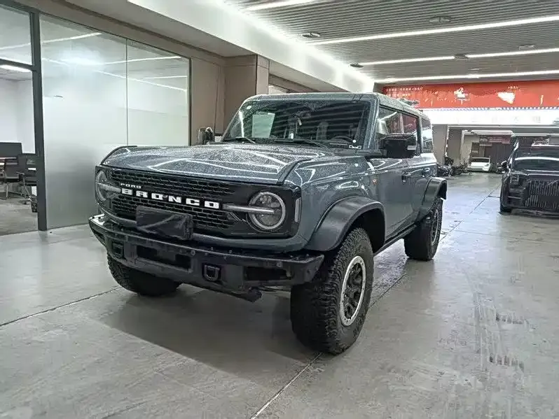 Ford Bronco 2024 из CN, фото 1