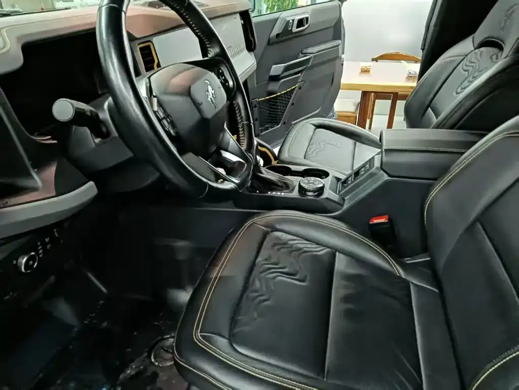 Ford Bronco 2024 из CN, фото 10