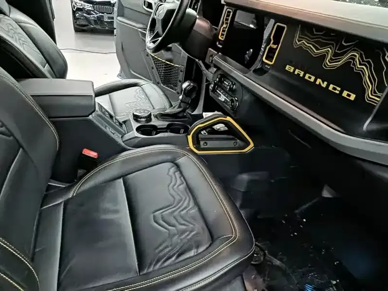 Ford Bronco 2024 из CN, фото 9