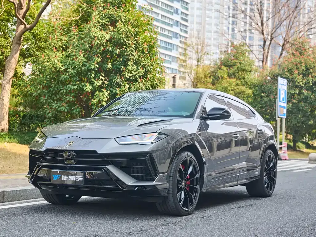 Lamborghini Urus 2024 из CN, фото 1
