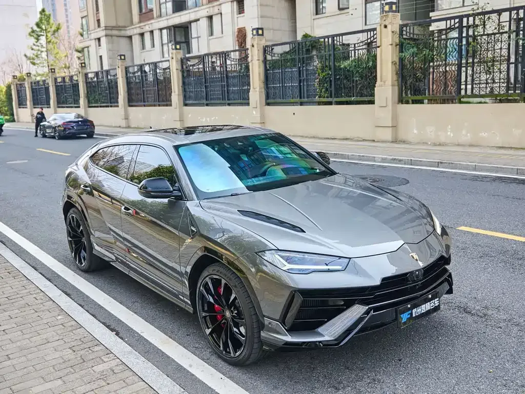 Lamborghini Urus 2024 из CN, фото 7