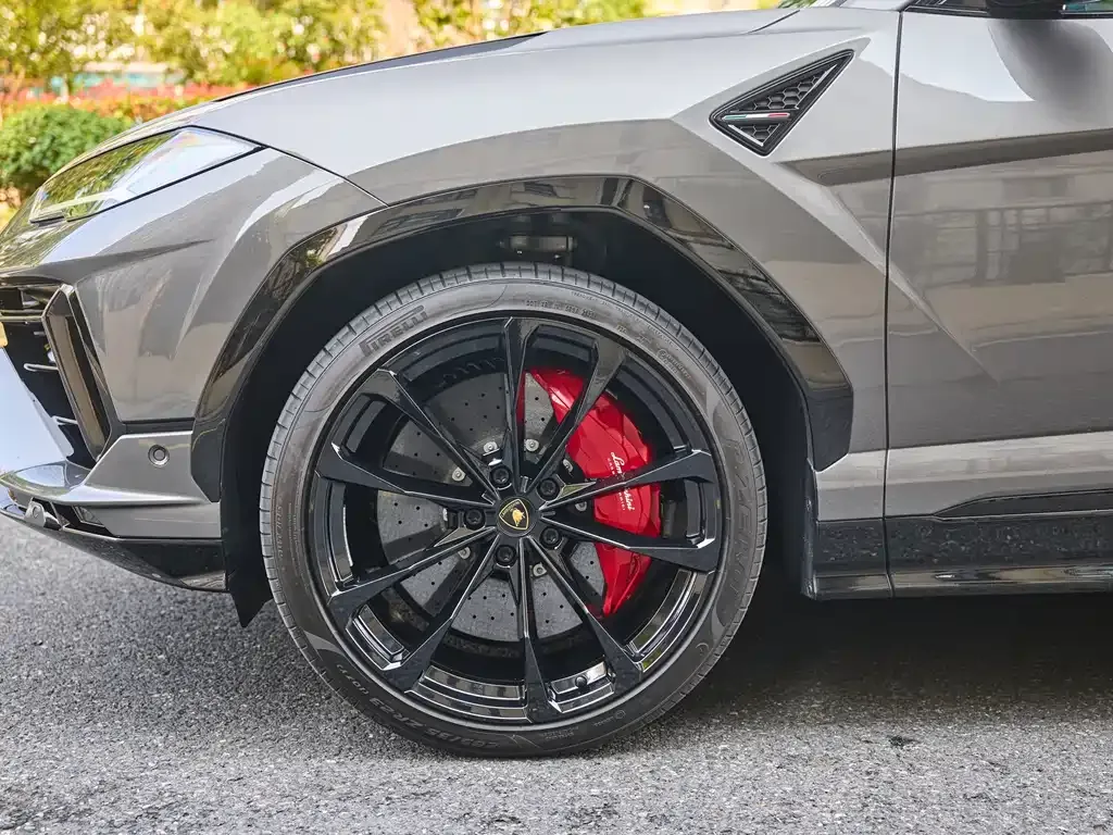 Lamborghini Urus 2024 из CN, фото 5