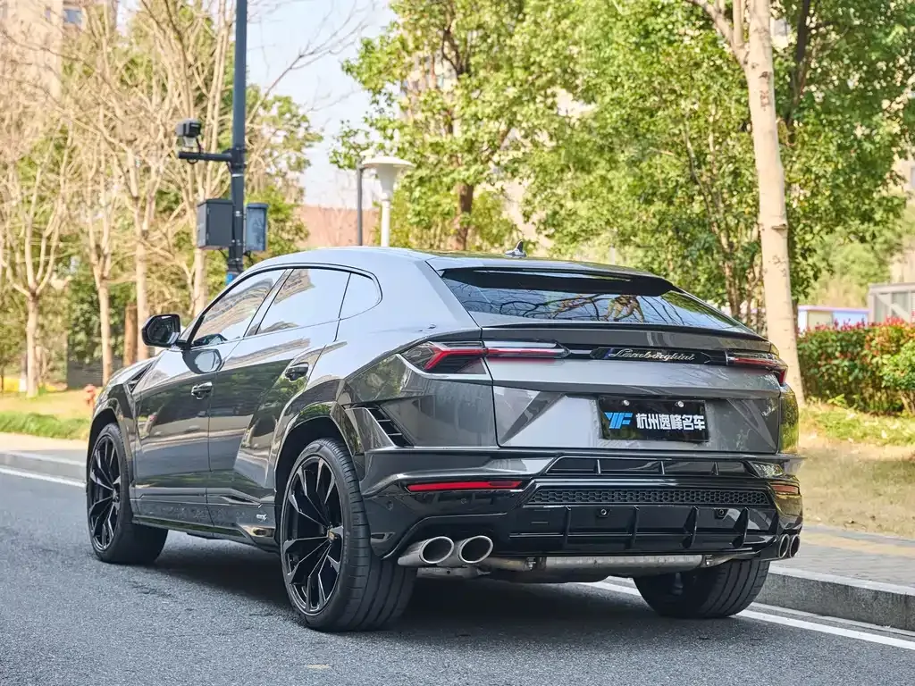 Lamborghini Urus 2024 из CN, фото 9