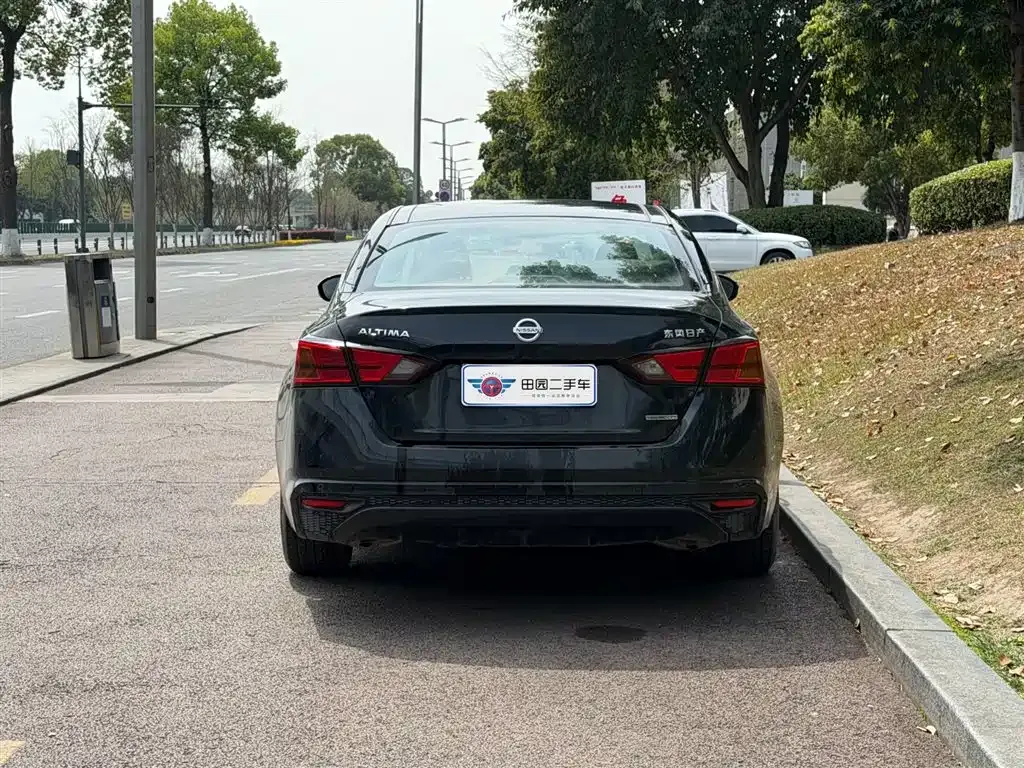 Nissan Teana 2022 из CN, фото 7