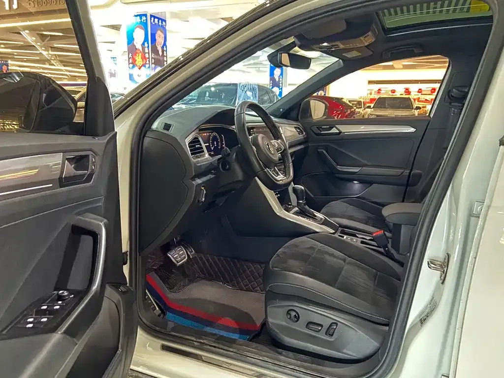 Volkswagen T-Roc 2022 из CN, фото 3