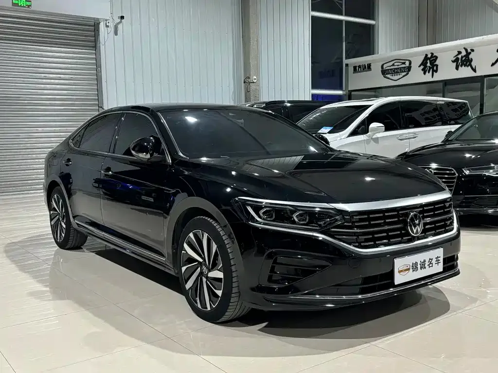Volkswagen Passat — фото 2