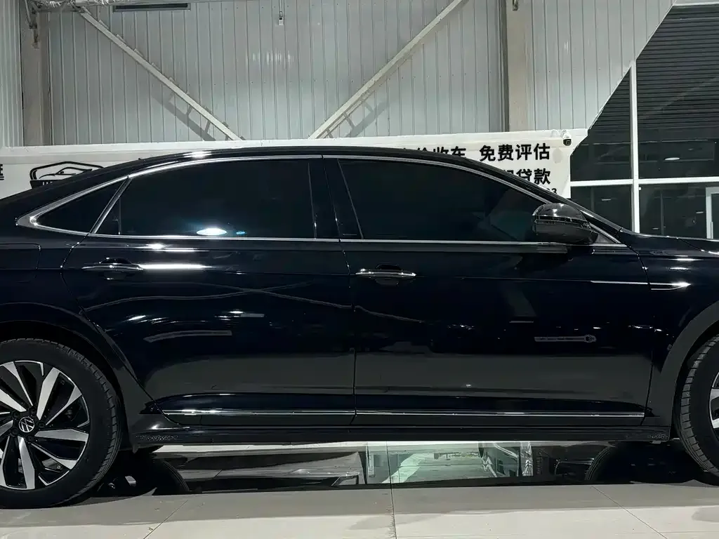 Volkswagen Passat — фото 5