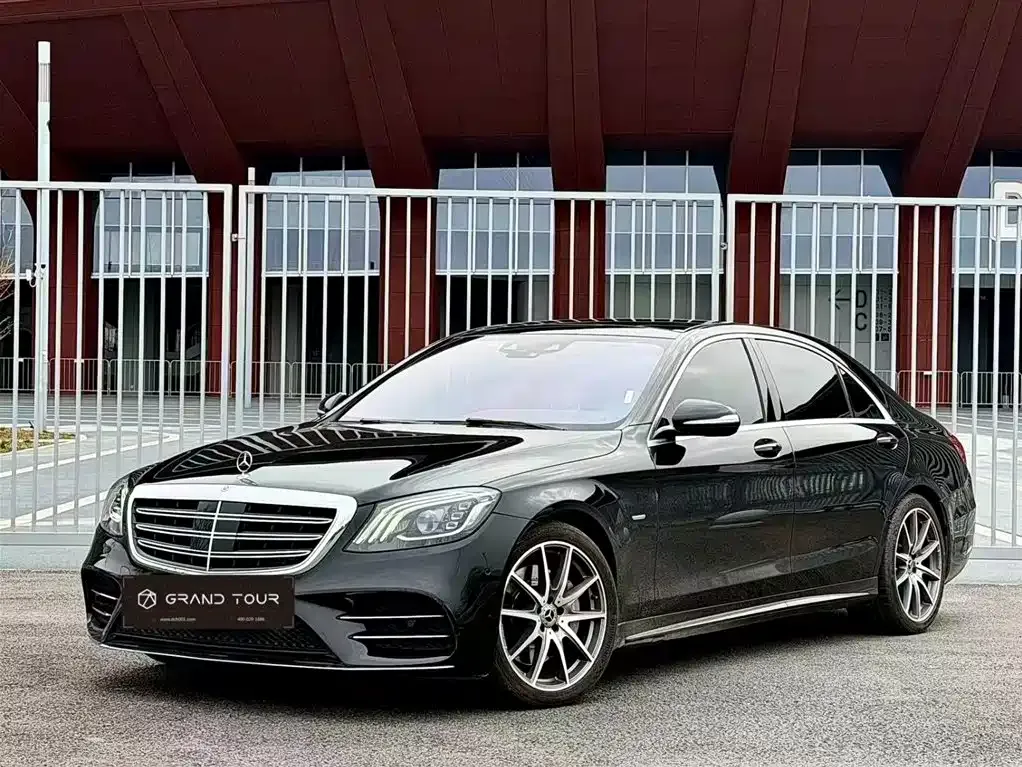 Mercedes-Benz S-Class — фото 1