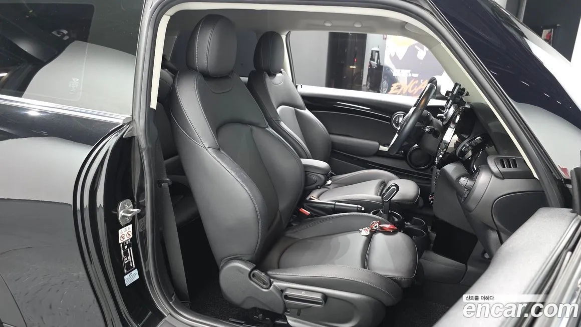 Mini Cooper 2023 из KR, фото 7