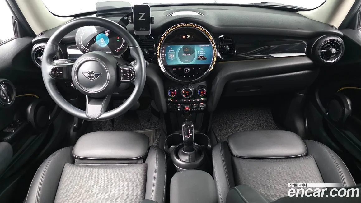 Mini Cooper 2023 из KR, фото 8