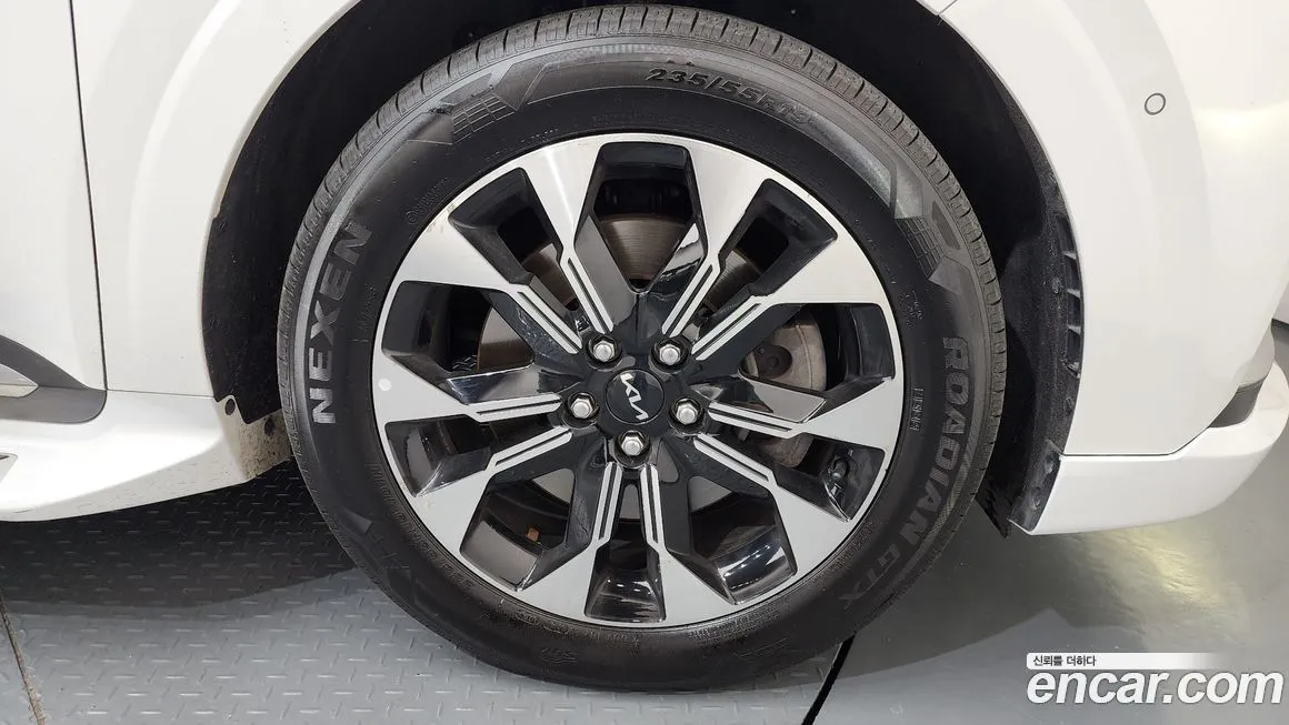Kia Carnival 2023 из KR, фото 9