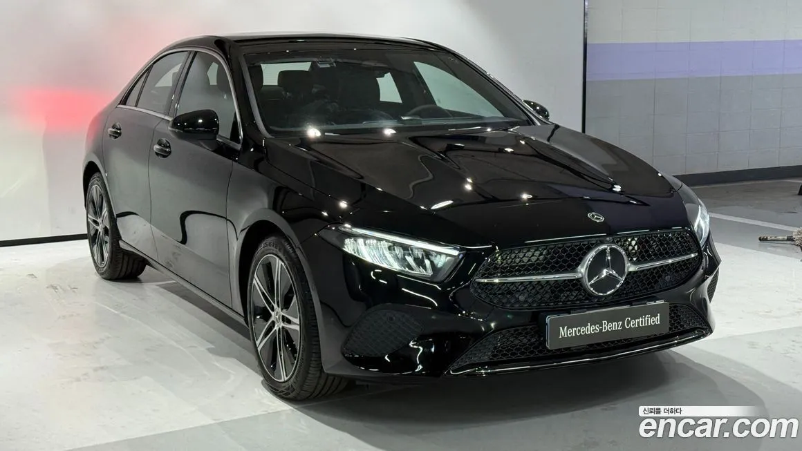 Mercedes-Benz A-Class — фото 10