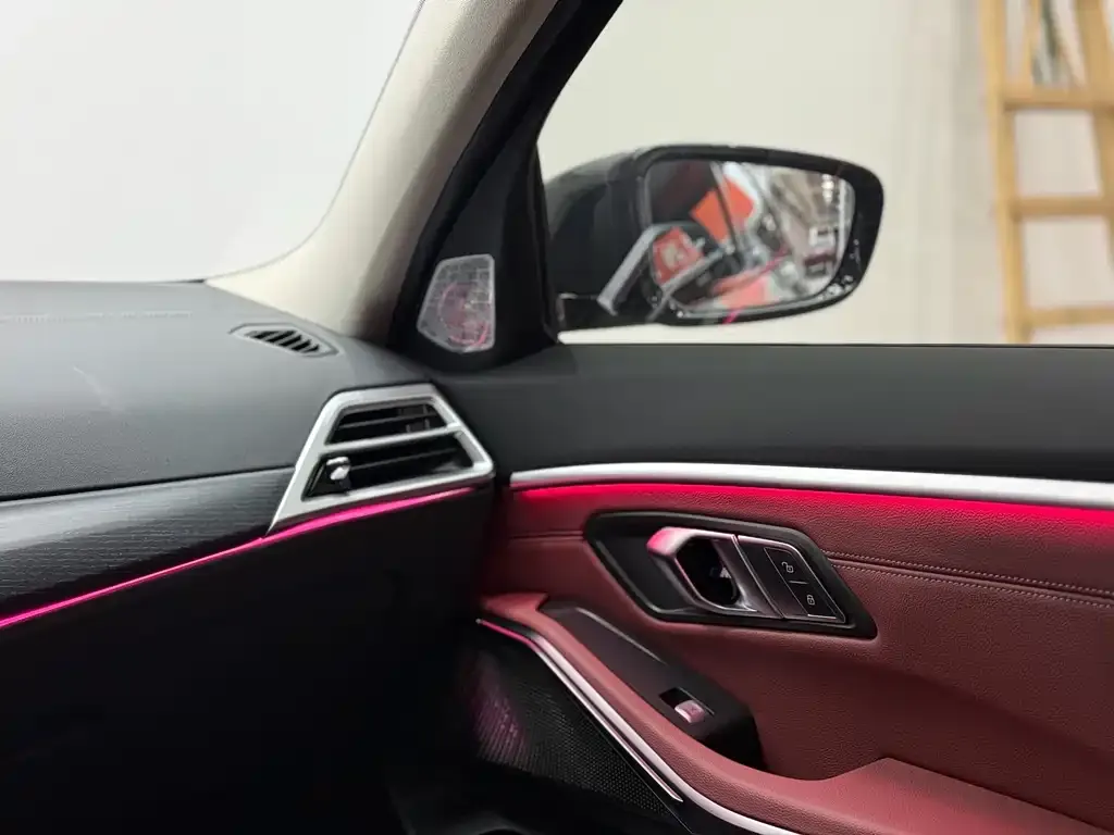 BMW 3 Series 2025 из CN, фото 7