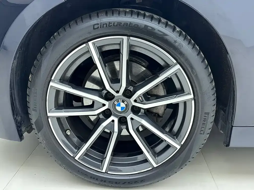 BMW 3 Series 2023 из CN, фото 8