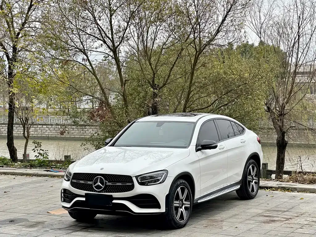 Mercedes-Benz GLC Coupe — фото 1
