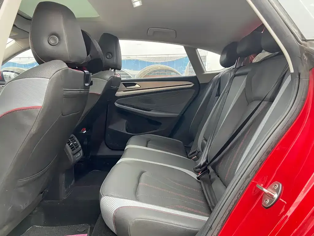 Volkswagen Lamando 2022 из CN, фото 2