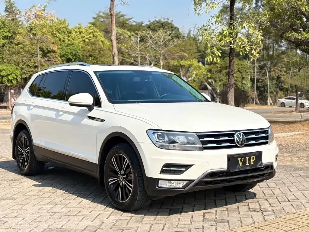 Volkswagen Tiguan L 2021 из CN, фото 7