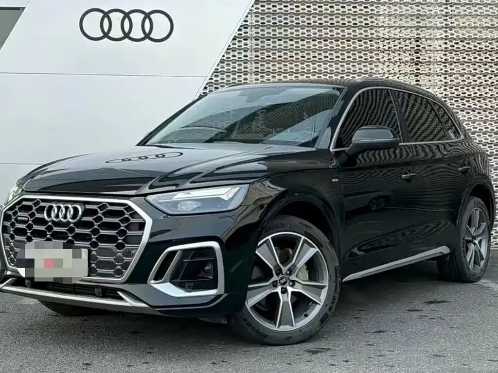 Audi Q5L 2023 из CN, фото 1