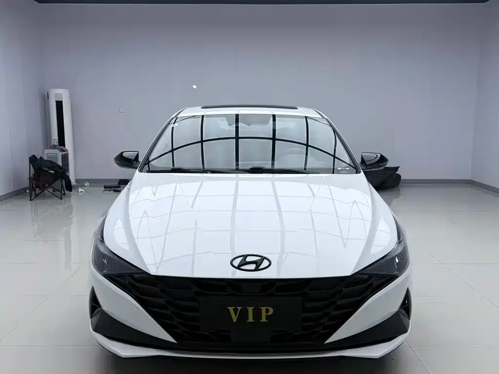 Hyundai Elantra 2022 из CN, фото 4