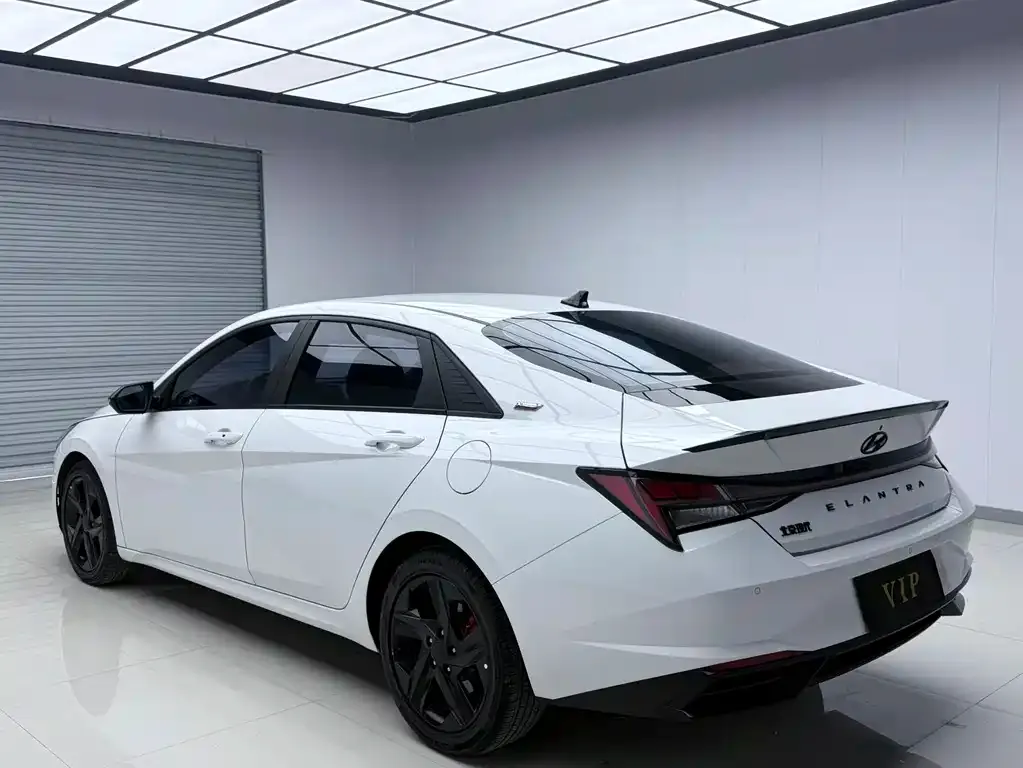 Hyundai Elantra 2022 из CN, фото 7