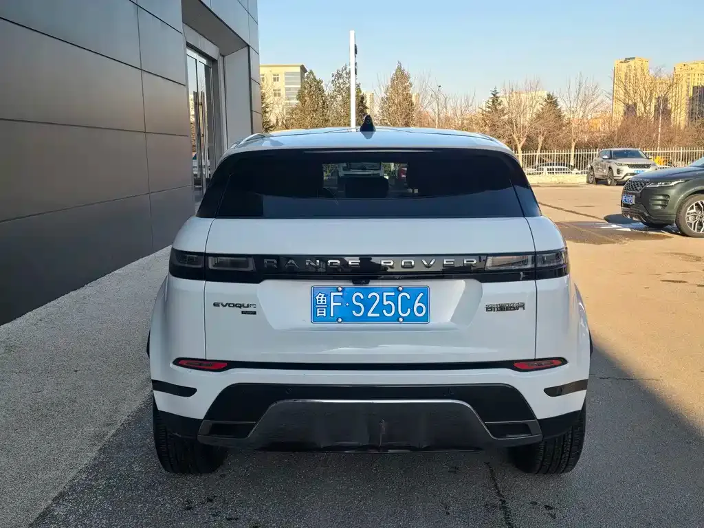 Land Rover Evoque 2023 из CN, фото 3