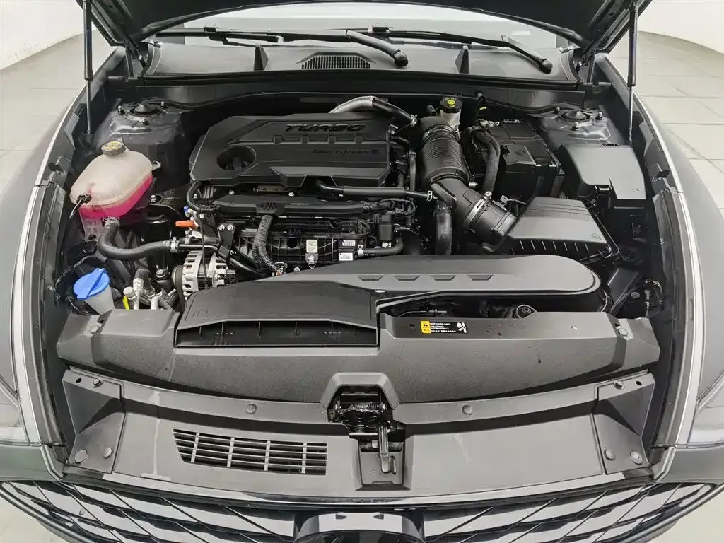 Hyundai Sonata 2023 из CN, фото 10