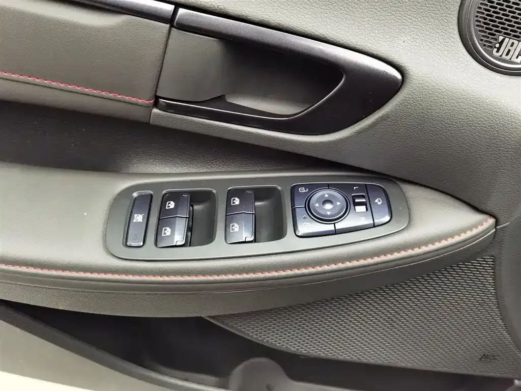 Hyundai Sonata 2023 из CN, фото 7