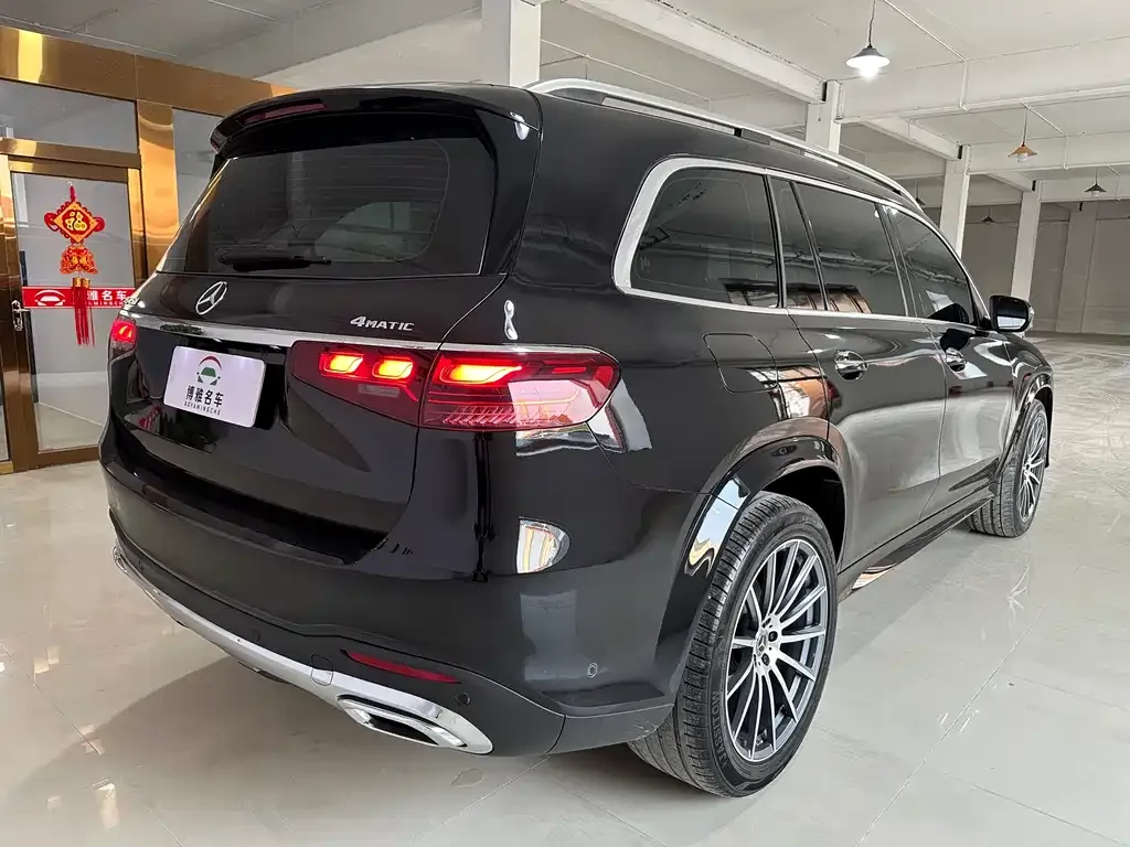 Mercedes-Benz GLS — фото 8