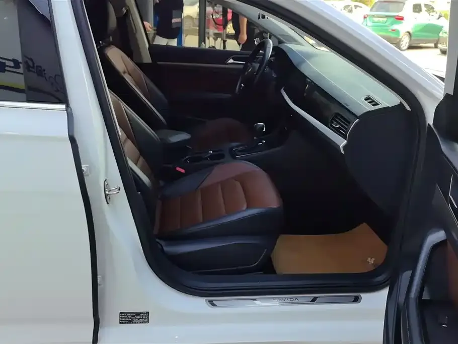 Volkswagen Lavida 2021 из CN, фото 3