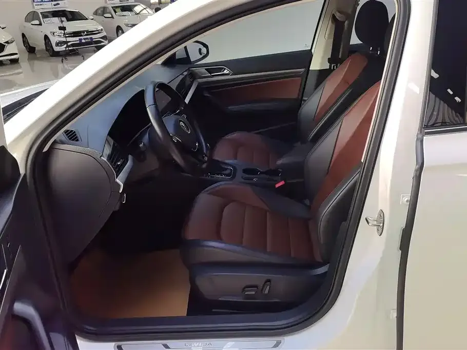 Volkswagen Lavida 2021 из CN, фото 6